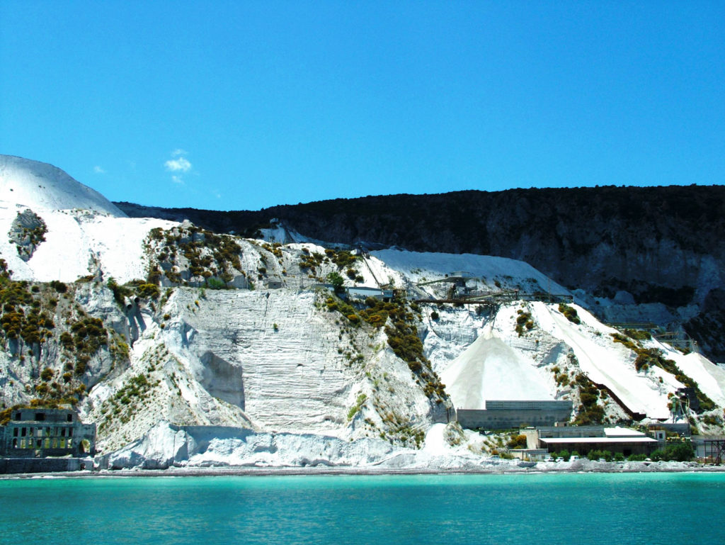 Spiaggia Acquacalda