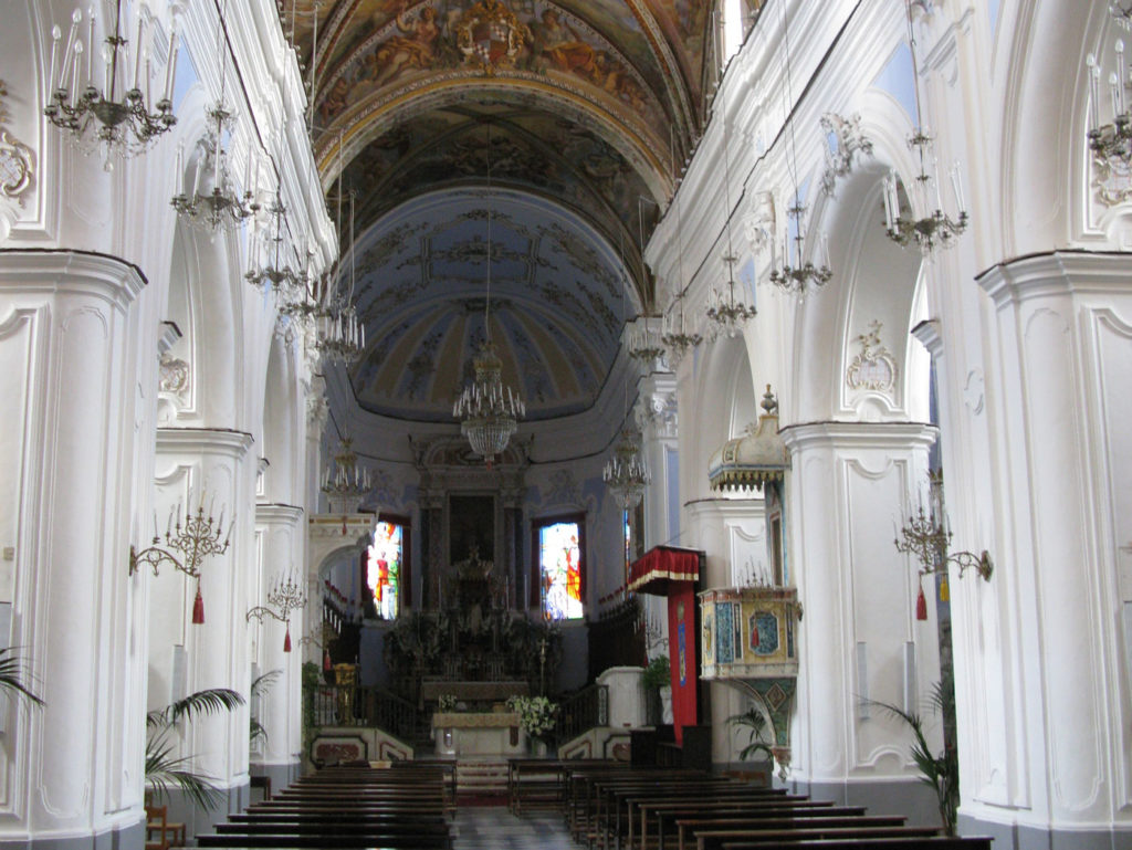 Navata Centrale Cattedrale di San Bartolomeo