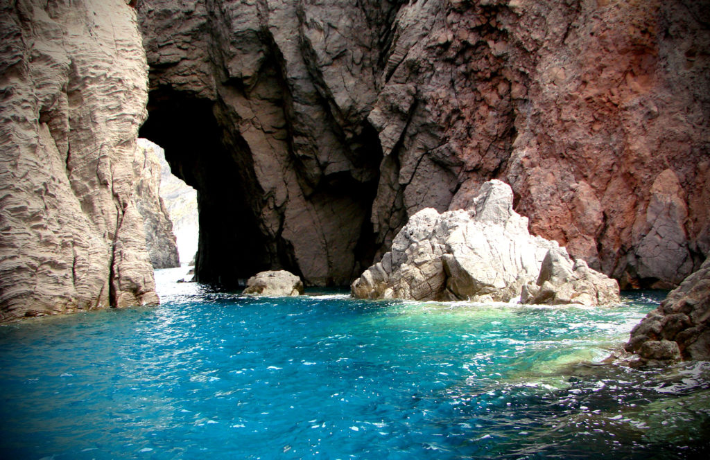 Grotta del Cavallo