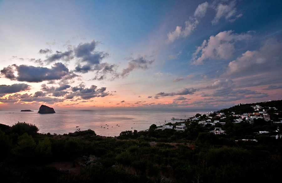 Panarea al tramonto