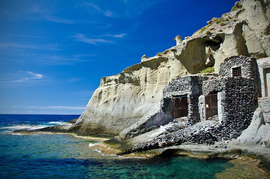 Spiaggia di Pollara dettaglio