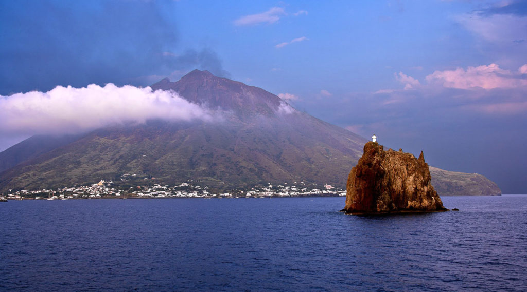 Stromboli dal Mare